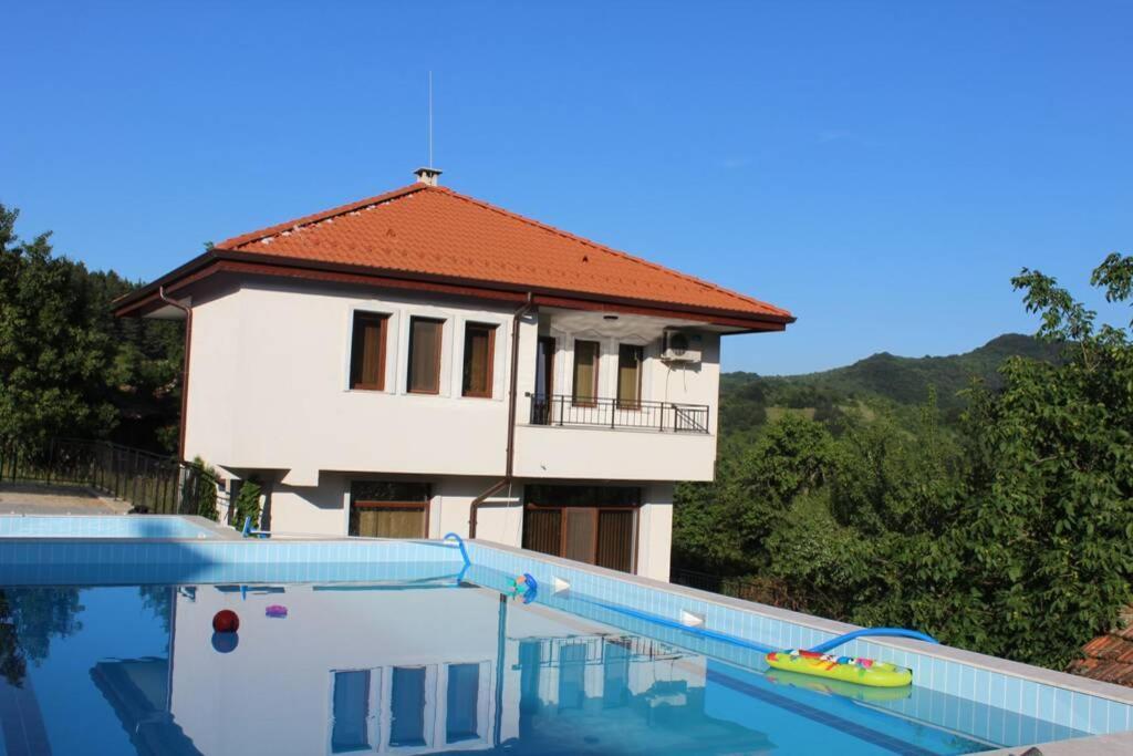 Бадевски Рай- Къща София Veliko Tărnovo Exteriör bild