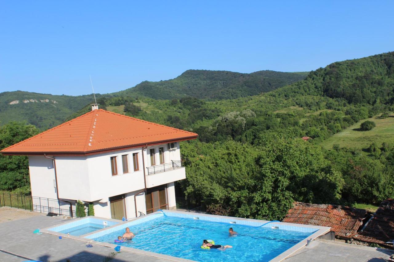 Бадевски Рай- Къща София Veliko Tărnovo Exteriör bild